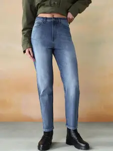 Flying Machine Women Slim Fit Mid-Rise Light Fade Stretchable Jeans