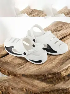 KAPYANSH Men Croslite Clogs