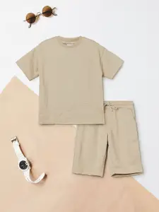 max Boys T-shirt with Shorts