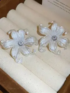 AVANT-GARDE PARIS Floral Shaped Crystals Studded Drop Earrings