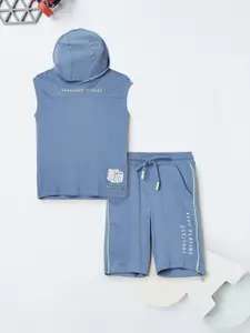 max Boys Printed Hooded Pure Cotton T-shirt With Shorts