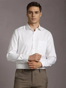 Louis Philippe Men Grid Tattersall Checked Spread Collar Pure Cotton Formal Shirt