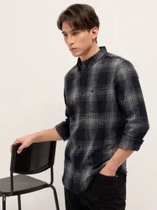 THE BEAR HOUSE Checked Slim Fit Pure Cotton Casual Shirt