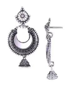 DIVASTRI Women Silver Earrings