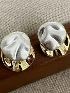 VAGHBHATT Contemporary Studs Earrings