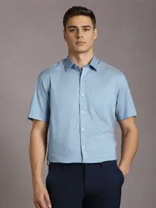 Louis Philippe Men Textured Spread Collar Pure Cotton Formal Shirt