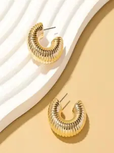V FASHION JEWELLERY Stainless Steel Gold-Plated Spiral Contemporary Half Hoop Earrings