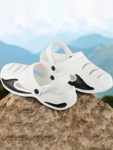 Pampy Angel Men White Clogs