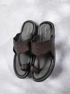 LOUIS STITCH Men Kolhapuri Style Lightweight Toe Ring Leather Sandals