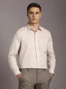 Louis Philippe Men Solid Spread Collar Pure Cotton Formal Shirt