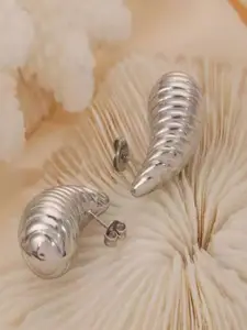 V FASHION JEWELLERY Stainless Steel Silver-Plated Teardrop Shaped Studs