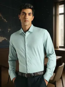 Louis Philippe Slim Fit Abstract Printed Pure Cotton Formal Shirt