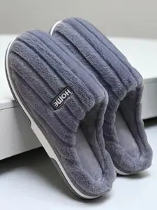 WOLVESDEN Women Room Slippers