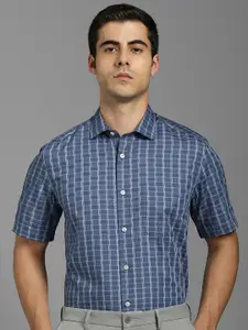Louis Philippe Checked Short Sleeves Pure Cotton Formal Shirt