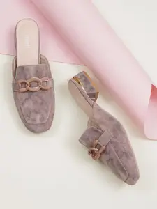 Sherrif Shoes Women Textured Block Heel Mules