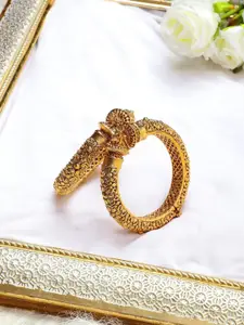 leshya Set of 2 Gold-Toned Peacock Rajwada Bangle