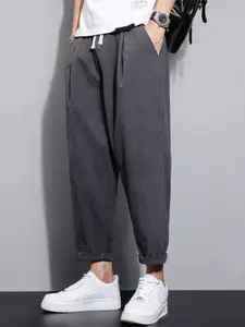 StyleCast x Revolte Men Mid-Rise Easy Wash Trousers