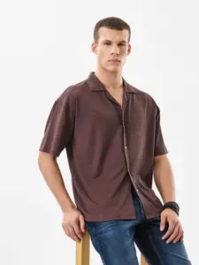Snitch Men Relaxed Fit Textured Cuban Collar Casual Shirt