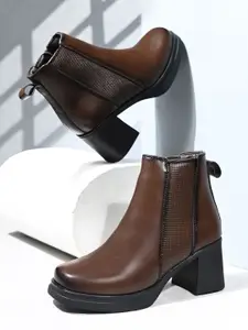 The Roadster Lifestyle Co Women Square Toe Block-Heeled Chelsea Boots