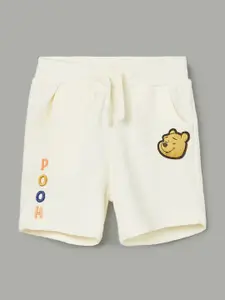 Juniors by Lifestyle Boys Mid-Rise Graphic Embellished Regular Shorts