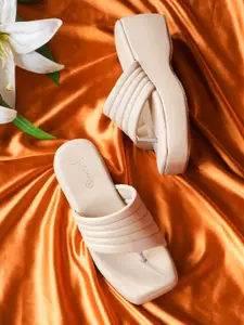 JM Looks Women  Square Toe Textured Wedge Heels Sandals