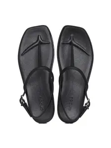 Crocs Women Croslite Thong Flip-Flops