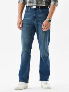 Snitch Men Straight Fit Mid-Rise Light Fade Stretchable Jeans