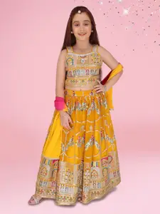 CUTECUMBER Girls Embroidered Sequinned Ready to Wear Lehenga & Blouse With Dupatta