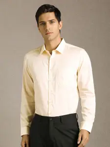 Louis Philippe Slim Fit Long Sleeves Pure Cotton Formal Shirt