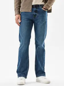 Snitch Men Straight Fit Mid-Rise Light Fade Stretchable Jeans