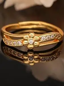 DIVASTRI Women Pearl Jewellery Set With Adjustable Finger Rings