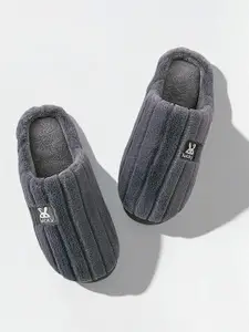 WOLVESDEN Women Self Design Flip Flops