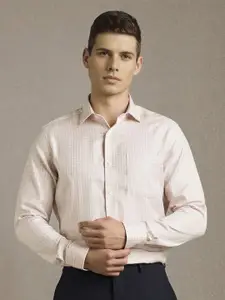 Louis Philippe Checked Long Sleeves Pure Cotton Formal Shirt