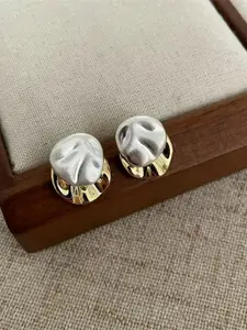 KRENOZ Rhodium-Plated Contemporary Studs