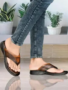 ZIRSQ Men Synthetic Leather Sandals