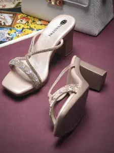 DIVASTRI Women Embellished Block Heel Sandals