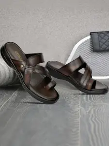 ZIRSQ Men Synthetic Sandals