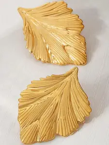 VAGHBHATT Gold-Plated Alloy Studs Earrings