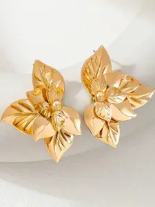 VAGHBHATT Gold-Plated Alloy Studs Earrings