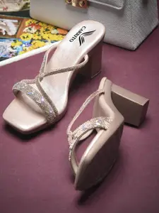 carrito Women Embellished Block Heels Party Sandals