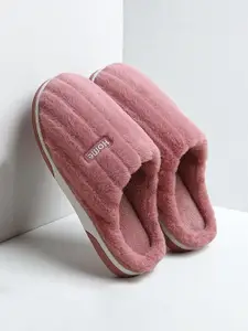 WOLVESDEN Women Self Design Slip-On