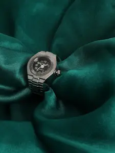 Fashion Frill Silver-Plated Stainless Steel Finger Ring