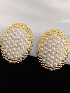 VAGHBHATT Gold-Plated Alloy Studs Earrings