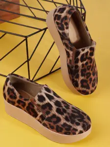 THE WHITE POLE Women Printed Slip-On Loafers Sophisticated Design for Daily use