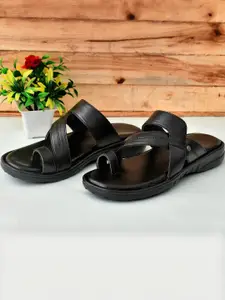 ZIRSQ Men Synthetic Sandals