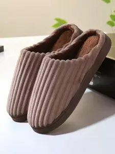 WOLVESDEN Women Self Design Flip Flops