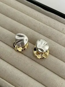 KRENOZ Rhodium-Plated Contemporary Studs