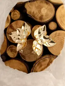 VAGHBHATT Gold-Plated Alloy Studs Earrings