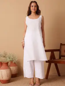 Chowkhat Women Solid Pure Cotton Straight Kurta