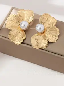 VAGHBHATT Gold-Plated Alloy Studs Earrings